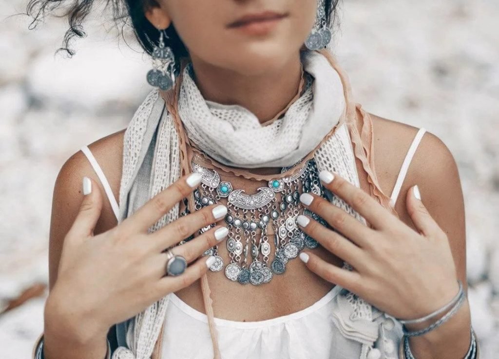 About green gem Jewelry that will instantly a fashion